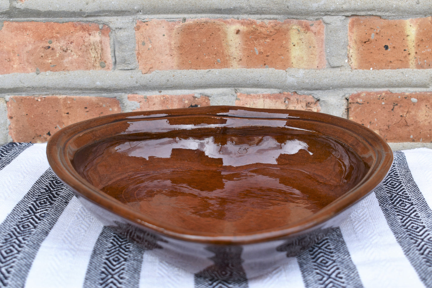 Brown Heart-Shaped Barrio Platter
