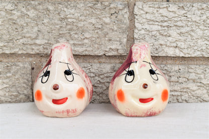 Salt & Pepper Onion Shakers