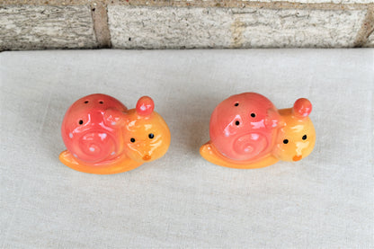 Salt & Pepper Baby Snail Shakers
