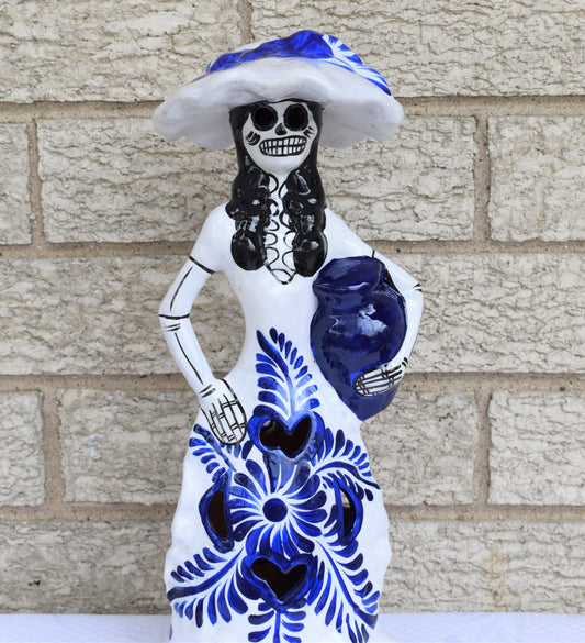Catrina (Blanca y Azul)